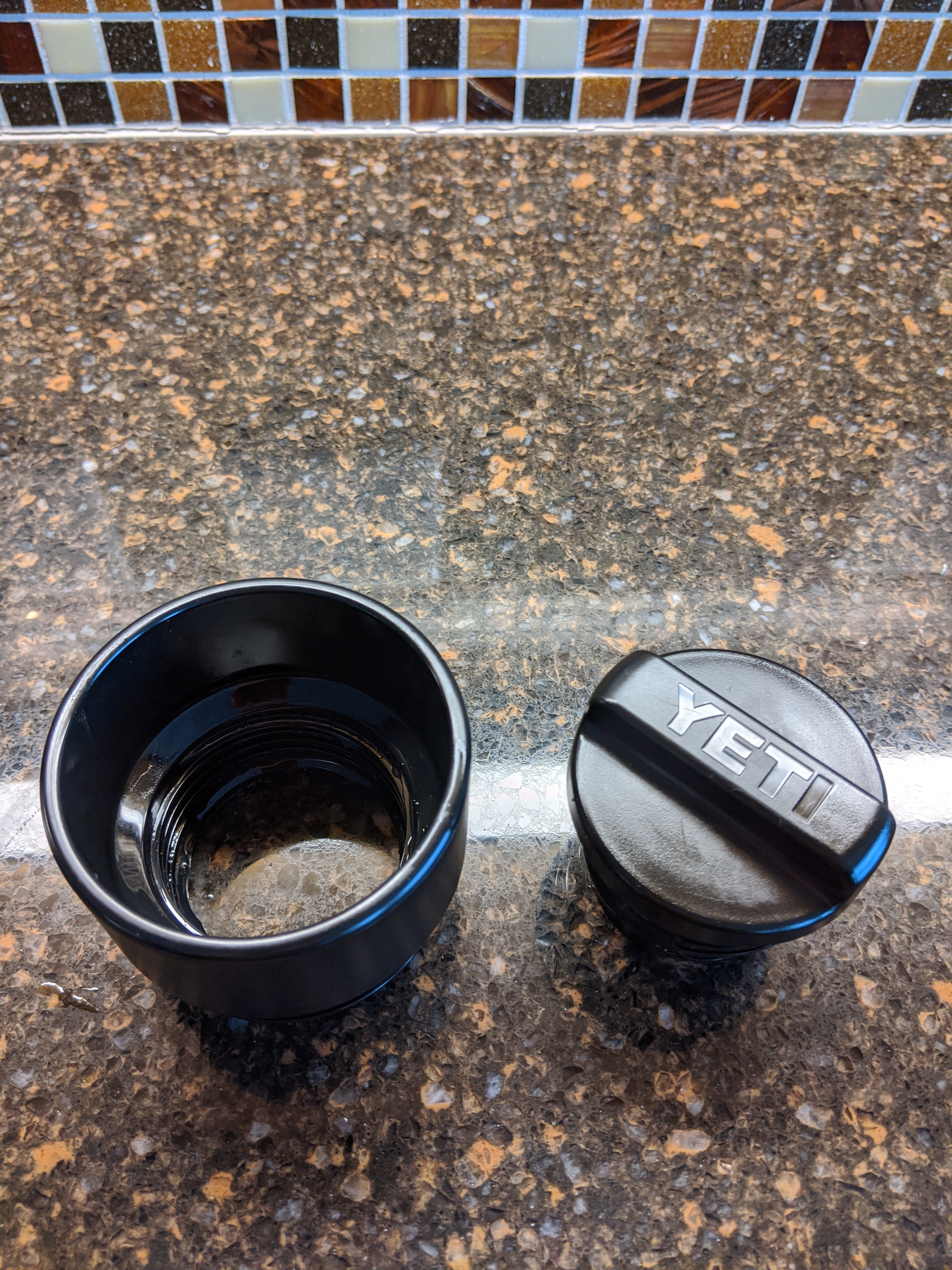 How to Take Apart the Yeti Hotshot Lid Cap for Cleaning 